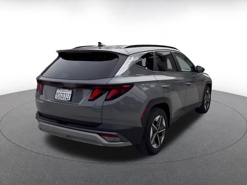 Used 2025 Hyundai Tucson SEL image 14