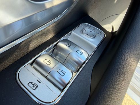 New 2025 Mercedes-Benz GLE 450 GLE 450 image 16