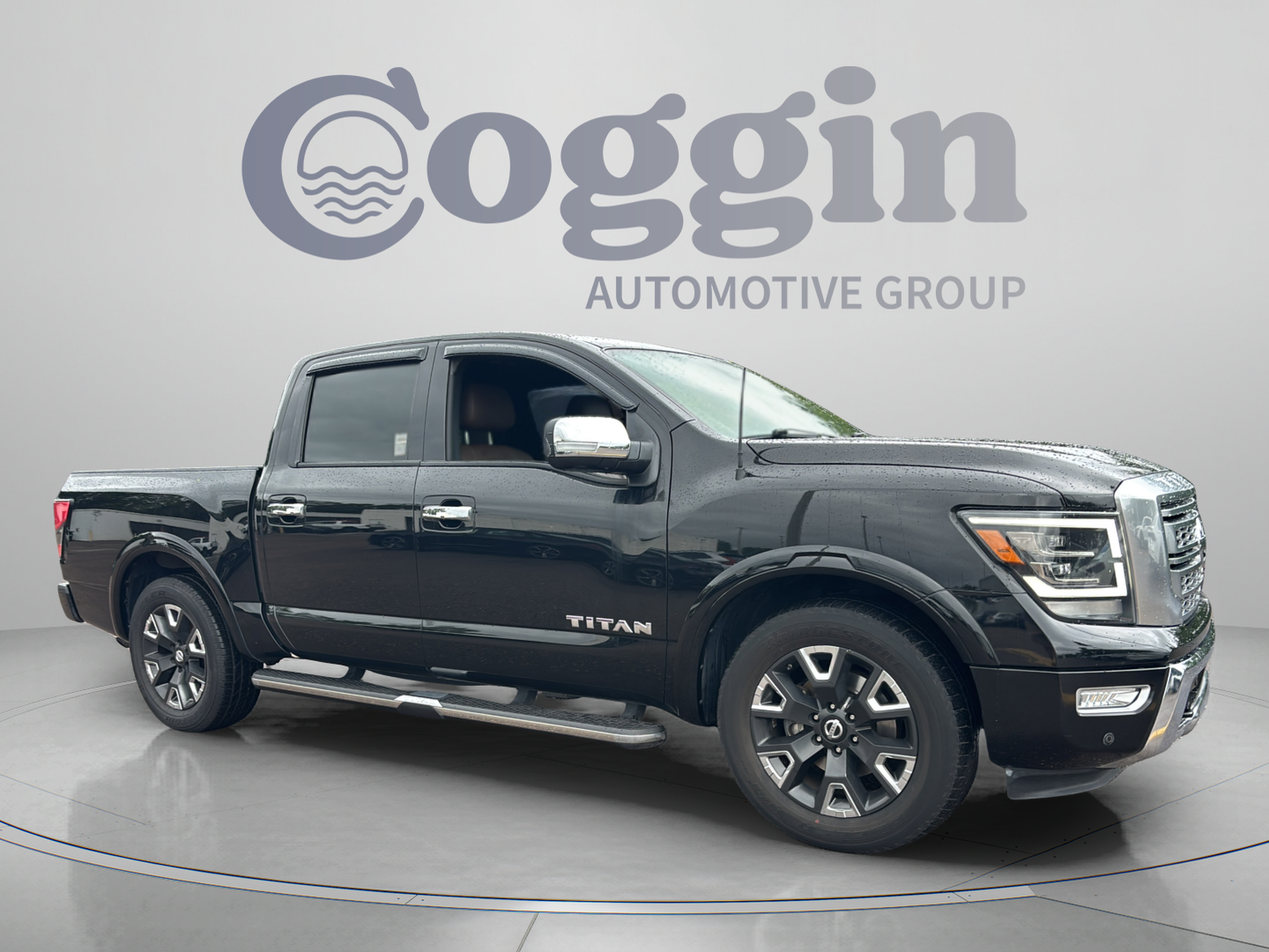 Used 2021 Nissan Titan Platinum Reserve RWD image 6