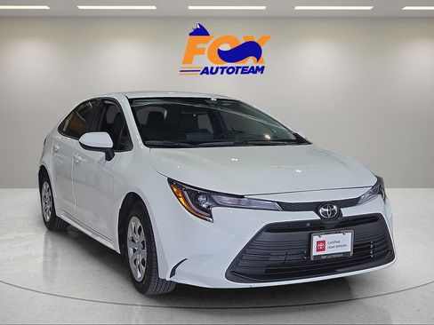 Certified 2026 Toyota Corolla LE FWD image 6