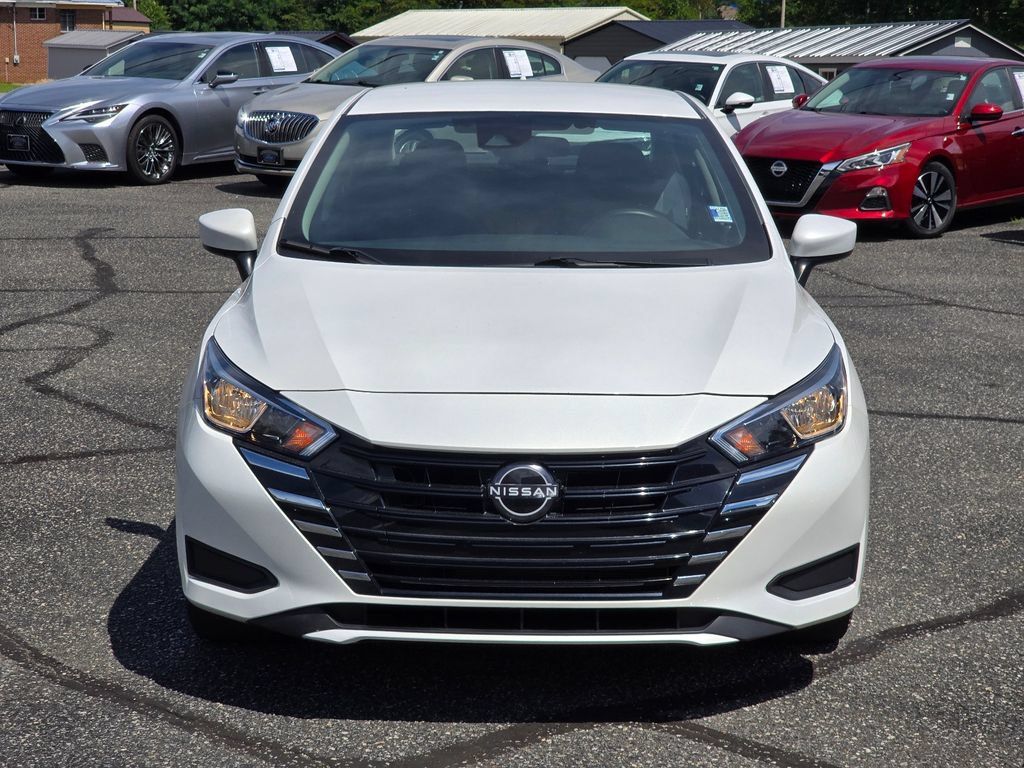 Used 2023 Nissan Versa SV FWD image 22