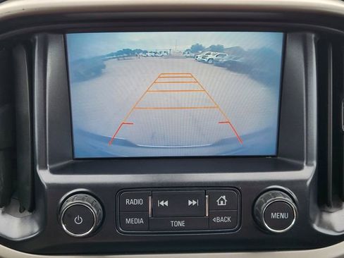 Used 2016 Chevrolet Colorado Z71 AWD/4WD image 6