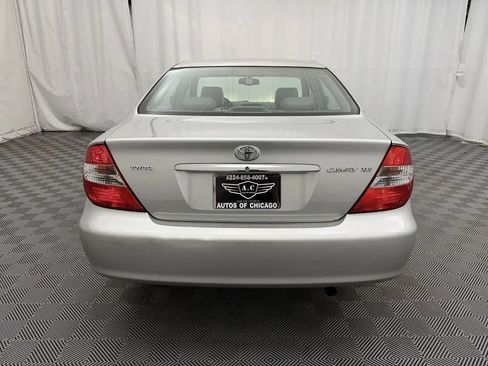Used 2002 Toyota Camry LE FWD image 4