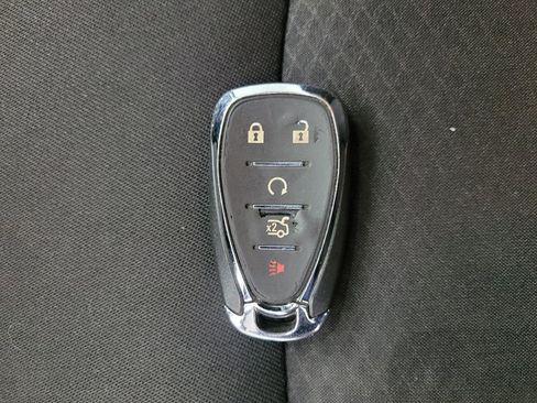 Used 2023 Chevrolet Malibu LT image 32