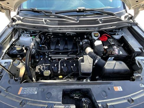 Used 2019 Ford Explorer XLT w/ Equipment Group 201A image 30