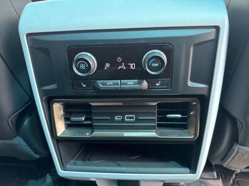 New 2024 GMC Hummer EV 2X w/ Extreme Off-Road Package image 16