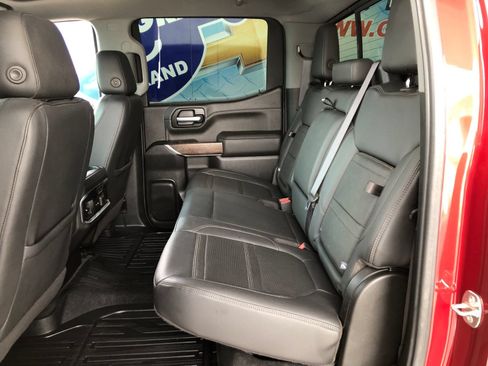 Used 2020 GMC Sierra 1500 Denali w/ Technology Package AWD/4WD image 9