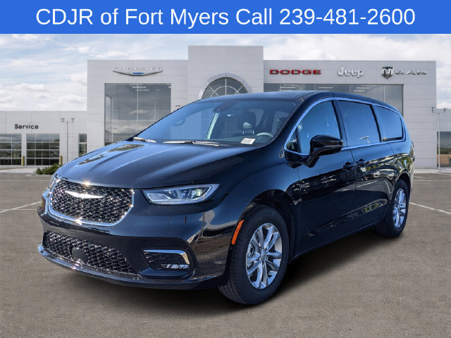 New 2026 Chrysler Pacifica Select FWD image 5