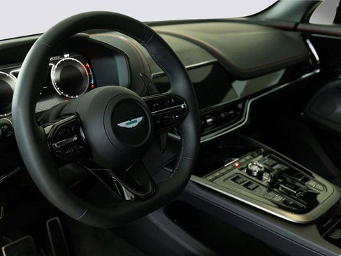 New 2026 Aston Martin DBX 707 image 27