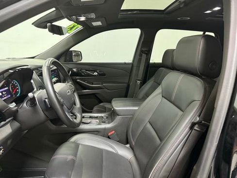 Used 2023 Chevrolet Traverse RS AWD/4WD image 15