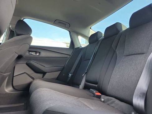 Used 2025 Honda Accord SE image 9