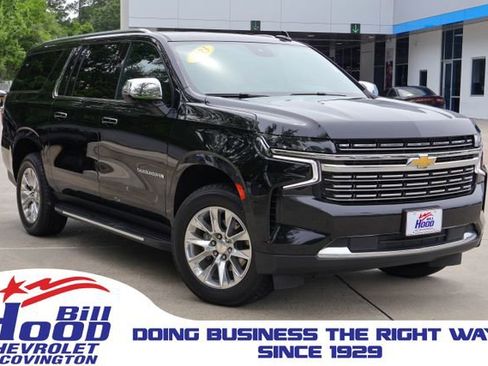 Used 2023 Chevrolet Suburban Premier AWD/4WD image 1