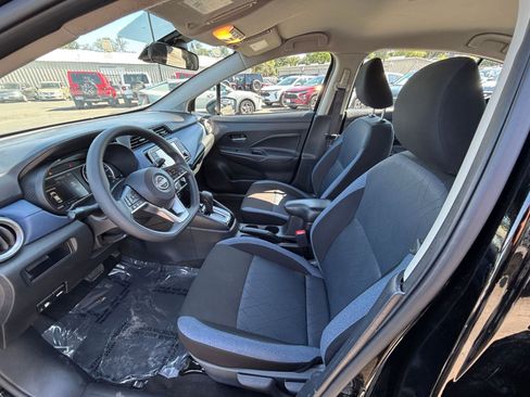 Used 2025 Nissan Versa SV FWD image 24