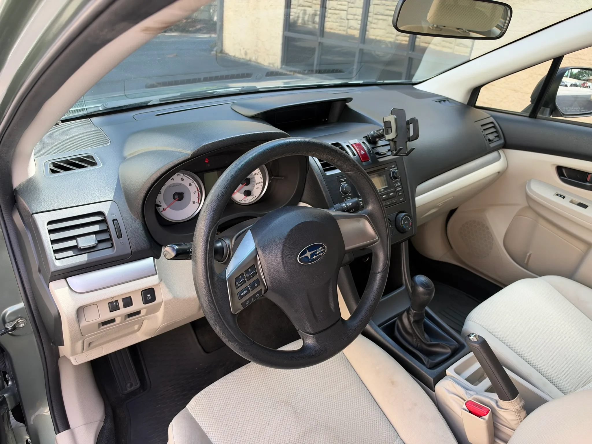 Used 2014 Subaru Impreza 2.0i AWD/4WD image 22
