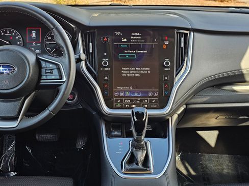 Used 2025 Subaru Outback Premium image 26