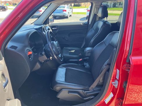 Used 2017 Jeep Patriot Sport FWD image 10