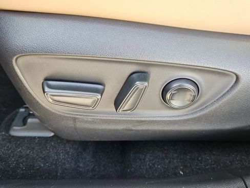 Used 2023 Toyota RAV4 XLE Premium image 18