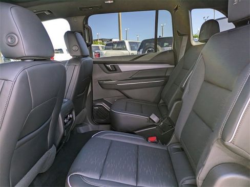 New 2026 Buick Enclave Sport Touring w/ Power Package image 18