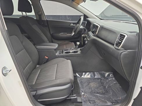 Used 2020 Kia Sportage LX FWD image 36