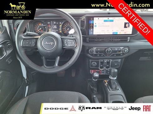 Certified 2024 Jeep Wrangler Unlimited Rubicon AWD/4WD image 7