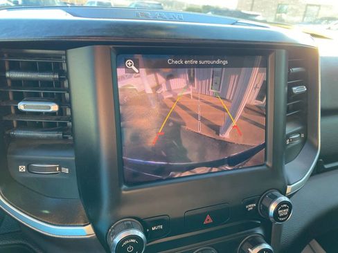 Used 2019 RAM 1500 Big Horn image 16