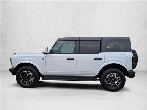 New 2026 Ford Bronco Outer Banks AWD/4WD image 5