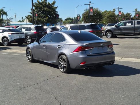 Used 2019 Lexus IS 350 F Sport w/ F Sport Package RWD image 8