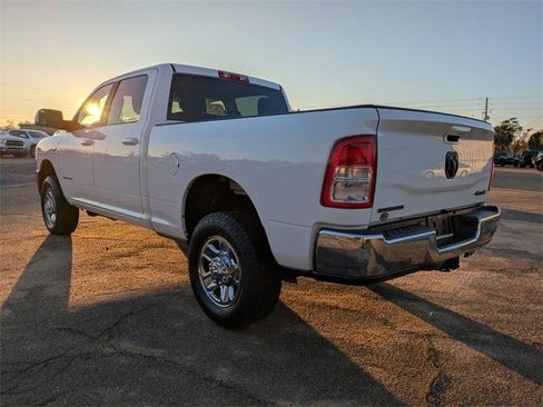 Used 2021 RAM 3500 Big Horn image 5