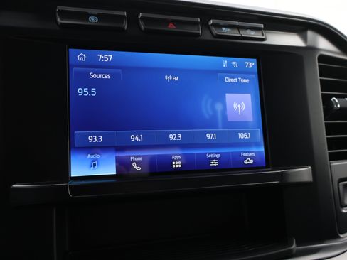 Used 2024 Ford F250 XLT AWD/4WD image 11
