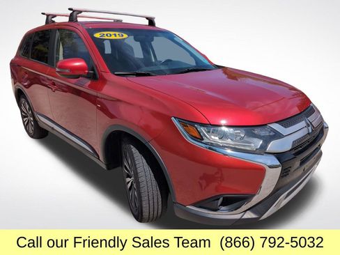 Used 2019 Mitsubishi Outlander SE AWD/4WD image 9