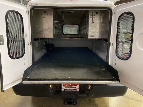 Used 2016 RAM 2500 Tradesman w/ Popular Equipment Group RWD image 22