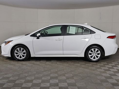 Used 2024 Toyota Corolla LE image 14