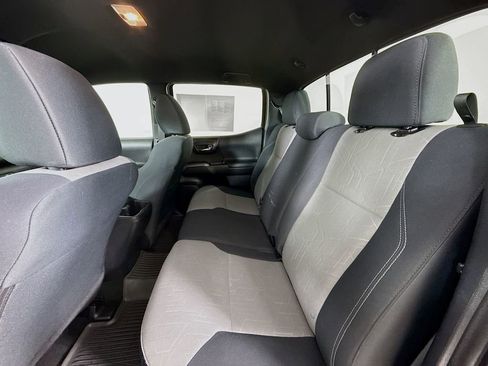 Used 2023 Toyota Tacoma TRD Off-Road image 24