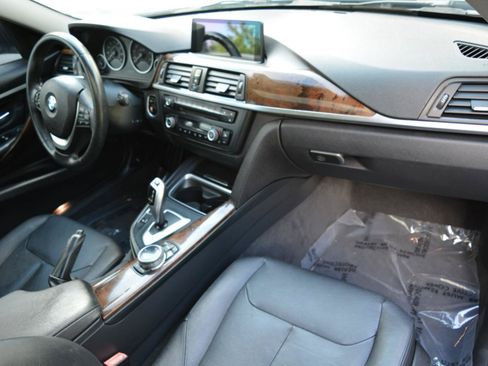 Used 2014 BMW 328i Sedan RWD image 19