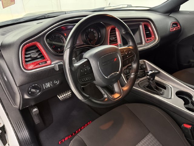 Used 2020 Dodge Challenger R/T w/ Blacktop Package RWD image 9