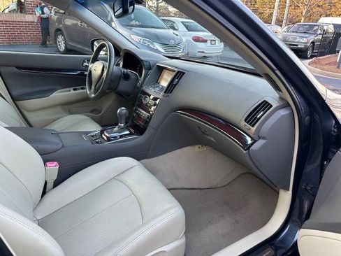 Used 2012 INFINITI G37 x w/ Premium Pkg image 28