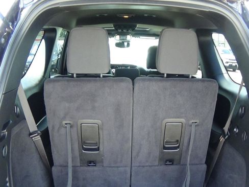 Certified 2024 Dodge Durango SXT AWD/4WD image 11