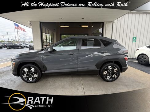 Used 2025 Hyundai Kona SEL FWD image 6