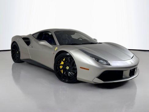 Used 2016 Ferrari 488 GTB RWD image 39