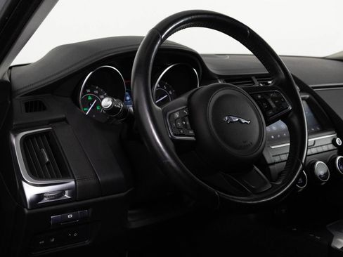 Used 2018 Jaguar E-PACE S image 30