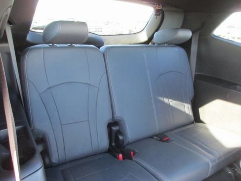 Certified 2023 Buick Enclave Essence w/ Experience Buick Package image 21