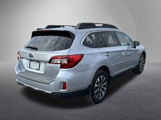 Used 2015 Subaru Outback 3.6R Limited video 3