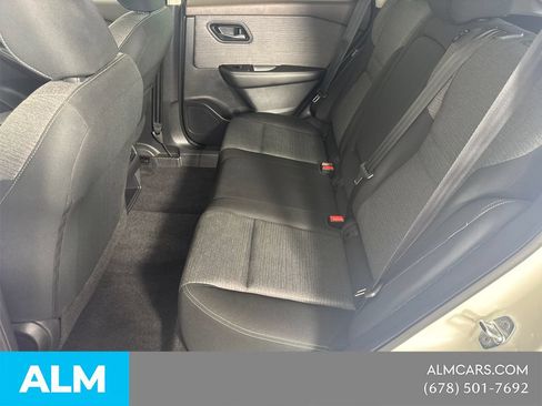 Used 2022 Nissan Rogue S FWD image 23