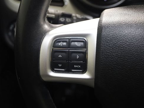 Used 2018 Dodge Journey SE w/ Popular Equipment Group FWD image 31