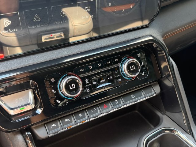 Used 2025 GMC Sierra 1500 AT4 w/ AT4 Premium Package AWD/4WD image 25