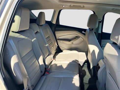 Used 2017 Ford Escape Titanium image 26