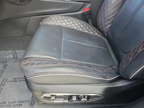 Used 2023 Jeep Grand Cherokee L Summit AWD/4WD image 21
