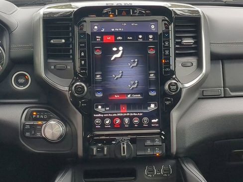 Used 2021 RAM 1500 Laramie image 17