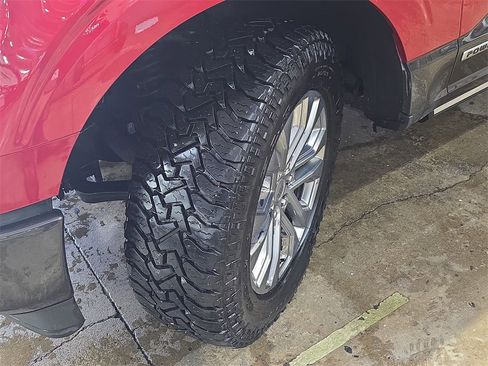 Used 2024 Ford F150 King Ranch w/ FX4 Off-Road Package image 34