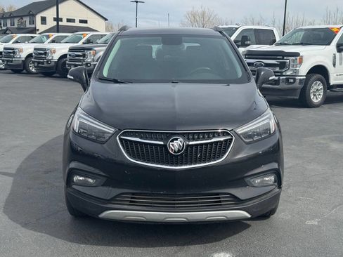 Used 2020 Buick Encore Essence image 9